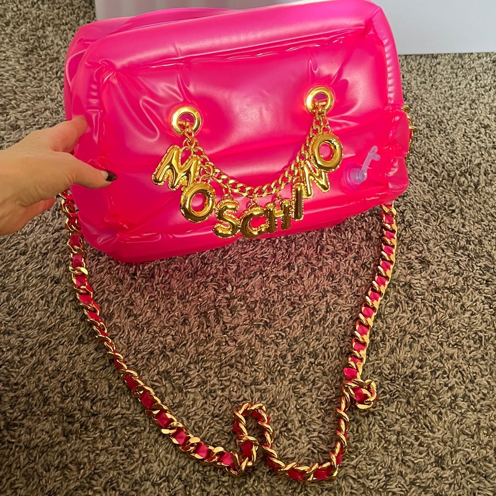 -moschino inflatable pool toy tote bag - Picture 4 of 7